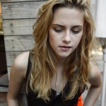 Filename=KSTEWARTFANS090807_281129.jpg
Filesize=5990KiB
Dimensions=2798x4197
Date added=Oct 21, 2012 KSTEWARTFANS090807_281129.jpg